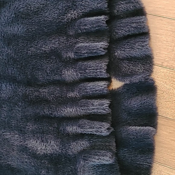 Tribal Black Oversized 3/4 sleeve Chenille Fur like Sweater Cape Size Small - Picture 9 of 9